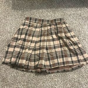 brown plaid skirt